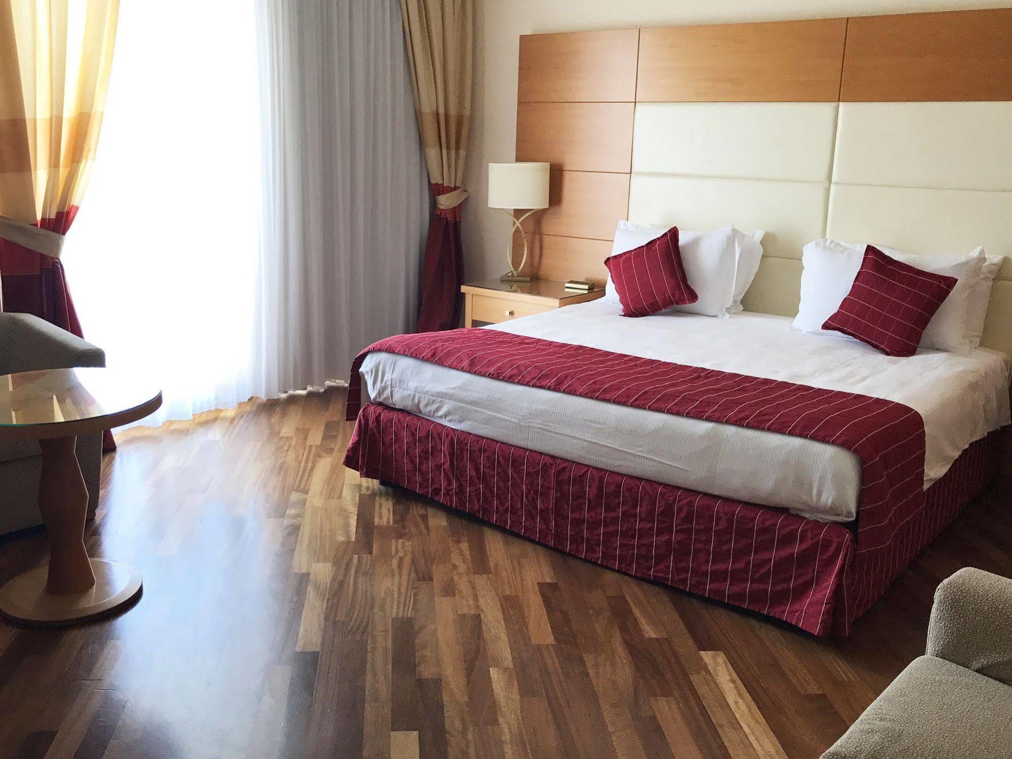Hotel Hilton Portorosa Sicily Furnari Zewnętrze zdjęcie